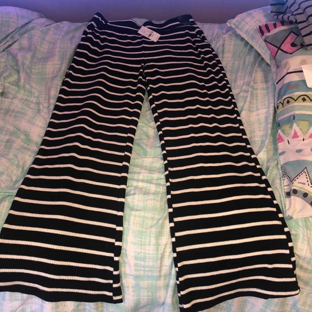 Size small wide leg rib jersey pants